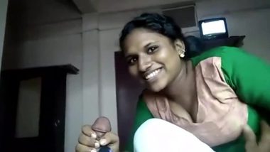 Oil Massage Maarvadi Sex - The hot massage parlor blowjob video hot tamil girls porn