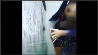 Fucking Girl Kashmiri India - Fucking ass of kashmir school girl in toilet hot tamil girls porn