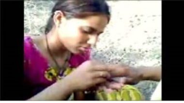 Gujarati Sexy Video Bp - Sexy gujarati girl 8217 s love in open hot tamil girls porn