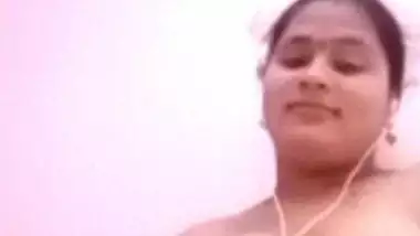 Self fingering Telugu aunty fondling boobs