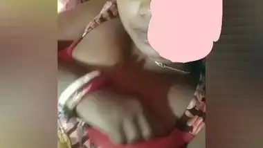 Cute Bhabhi movie scene call with a facebook ally of hers