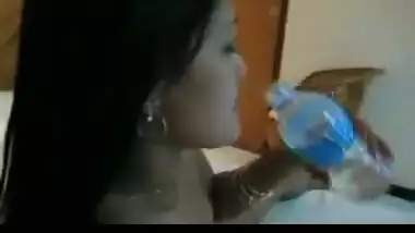 Indian hot sexy girlfirend fucked hard by BF in hotel room recorded video leaked
