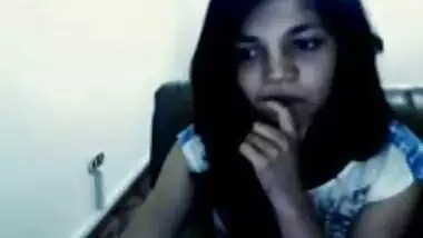 Cute Indian Girl Gets Naked