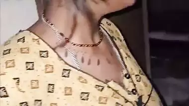 Lucknow couple couple sex MMS from an open terrace