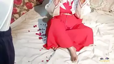 Desi cheating wife in red and white dress homemade sex hindi audio
