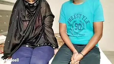 Jasmeen Meri Behan. Pakistani Viral Video. Full Clear Hindi Audio Xxx