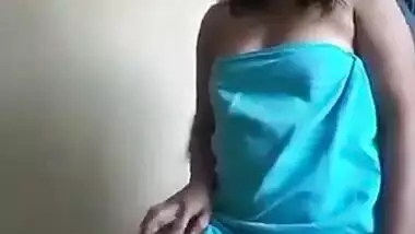 Sex tease video of a sexy office girl from Bengaluru