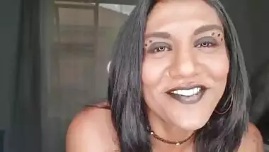 Desi slut wearing black lipstick wants her lips and tongue rapped around your dick and taste your lips | close up | fetish