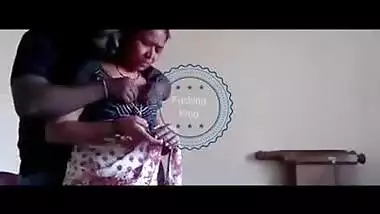 Sexy Marathi Kamwali Bai’s Video
