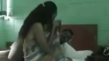 Desi Hardcore Fuck Video Caught In Hidden Cam