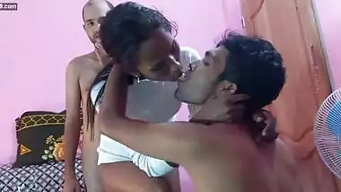 Adult Amateur Couple Invited husband Friend to Visit Deshi Sex MMF