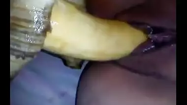 Indian nude sex bhabhi masturbate with banana