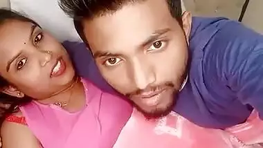 MAHI HOT LIVE