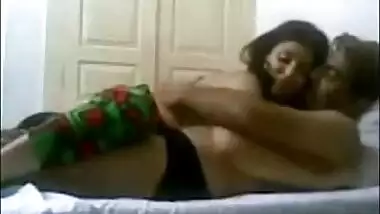 Bhabhi Gets Fucked In Different Sex Positions By Her Neighbour