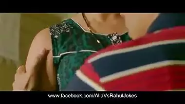 Desi Aunty (Bhabhi) Having Sex With Boy