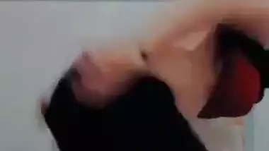 Sexy, big boob babe shows her big ass in nude MMS