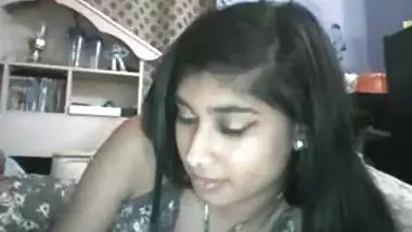 very beautiful desi babe showing her amazing body to BF
