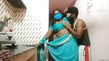 Real Tamil kundi maami royally fucked in kitchen by lucky bull