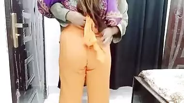 Pakistani Wife Fucked By Husband,s Friend