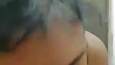 Desi Aunty sucks a dick in Mallu sex video