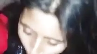 Exclusive- Sexy Look Desi Girl Give Nice Blowjob To Lover