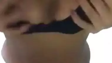 SriLankan girl striptease video for her boyfriend