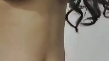 Sexy Desi Girl Blowjob to her lover video