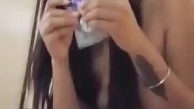panjabi girl with papaya boobs taking condom