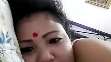 Bengali slut on webcam 3