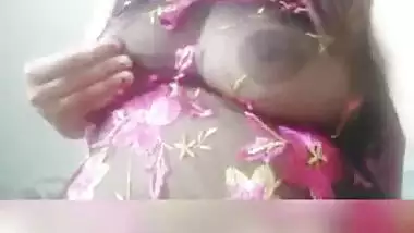 Horny Indian wife Mustarbation Selfie