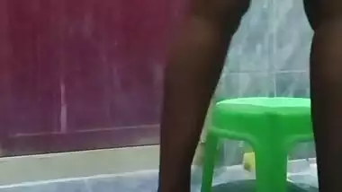 Indian Wife Bathing Full Show