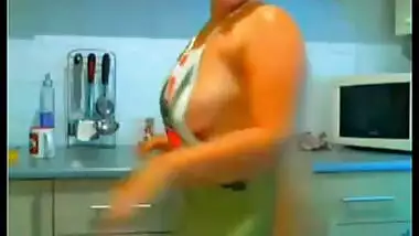 Chubby NRI With Big boobs Will Make You Cum Instantly