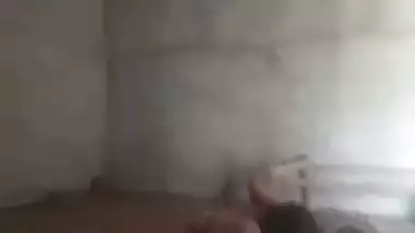 21 year old guy fucks his young Bhabhi in desi xxx MMS