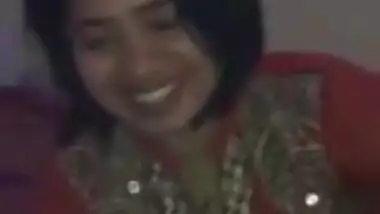 Sexy Paki girl with pot in Hindi Audio VENOM
