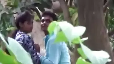Indian college girl outdoor romance with lover leaked mms