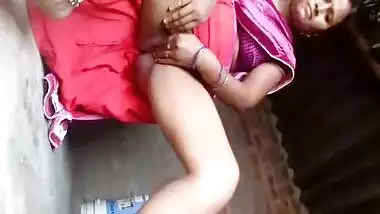 Village Bhabhi Vagina Video