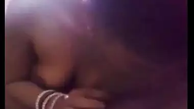 Sexy Muslim bhabhi sex with devar caught on cam