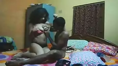 Sexy Mumbai Gf Nude With Lover Fucked Hard at Home