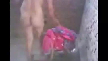 Desi outdoor shower captured by voyeur neighbor
