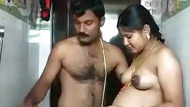 Pregu bhabi fucking with old father in lw