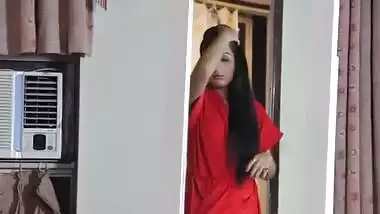 Indian bhabhi fucks her devar in the bathtub