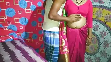 Desi Bhabi had sex with Deor for money