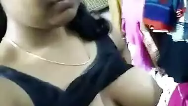 Tamil girl showing boobs and pussy