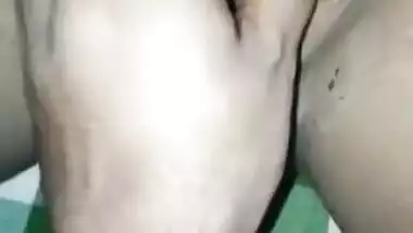 Desi aunty pussy fingering and fuck