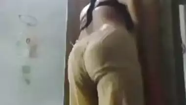 Bhabhi striping suit and making video for lover