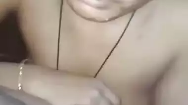 Hot Desi Bhabhi fucked by hubby on cam
