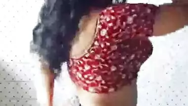 hot girl dancing with huge tits and navel