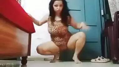 Sexy Bhabi Nude Dance (Updates)