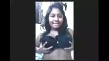 Fsiblog -Tamil black girl expose her huge boobs on cam