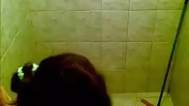 Desi Wife In Shower - Movies. video2porn2